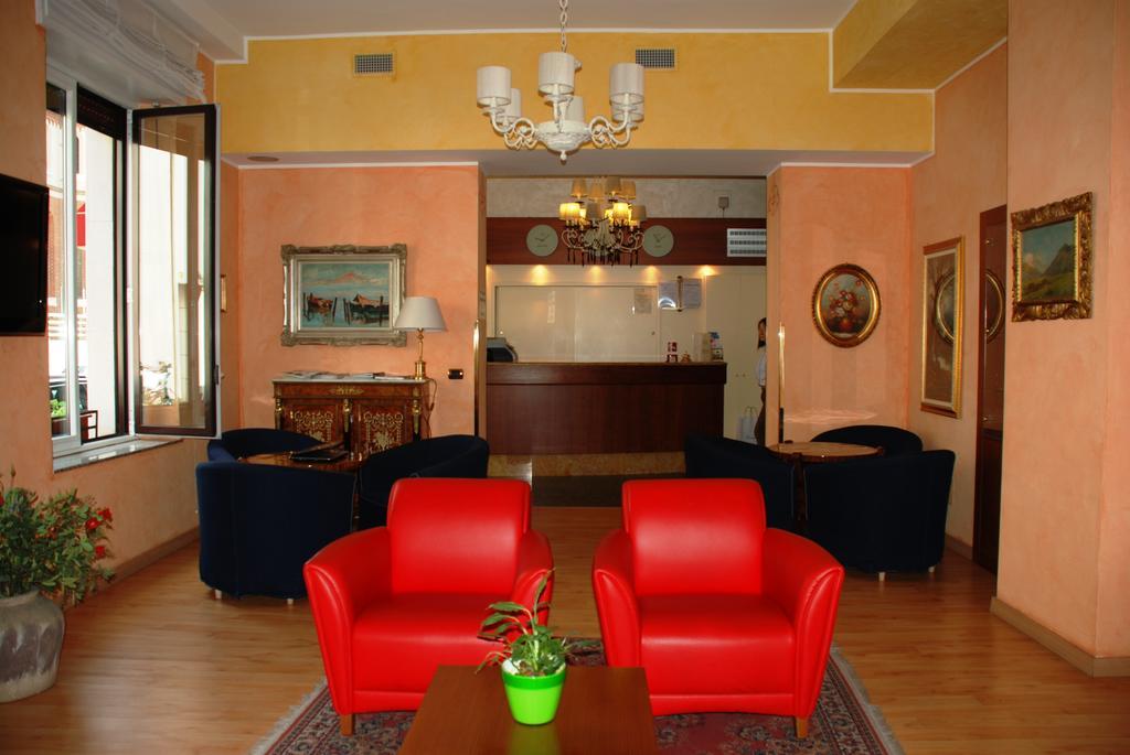 Hotel Boston Milánó Kültér fotó