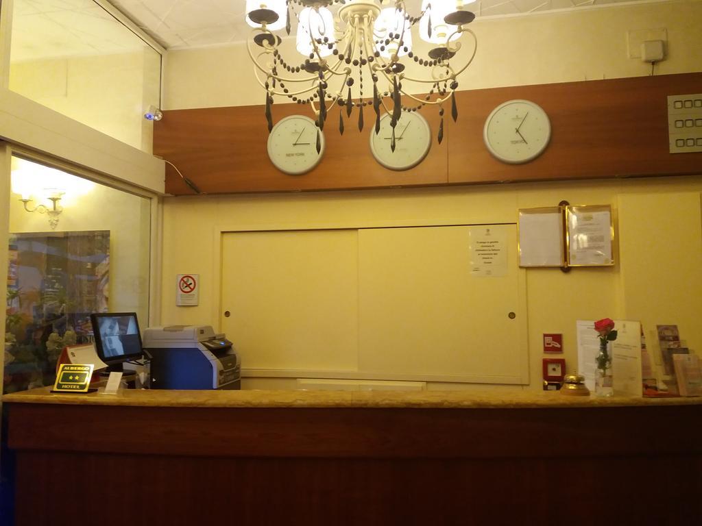 Hotel Boston Milánó Kültér fotó